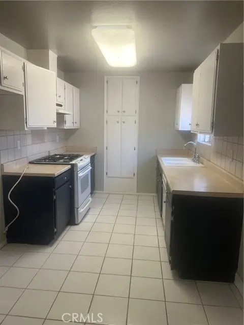 12716 iroquois, Apple Valley, CA 92308 - #3