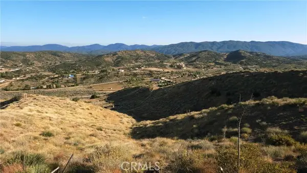 21 Summit Valley Road, Hesperia, CA 92345