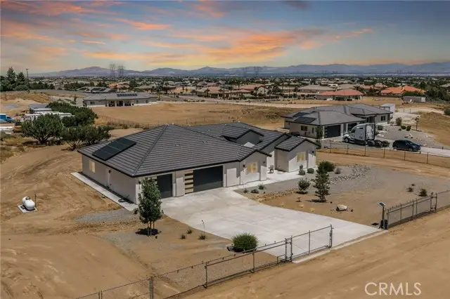 12026 Belmont Road, Oak Hills, CA 92344 - #3