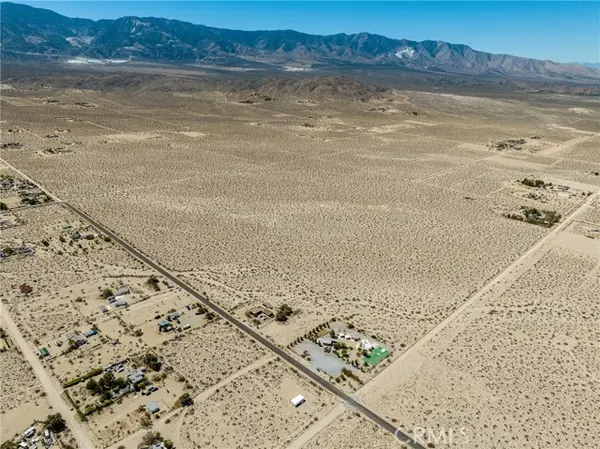 768 Visalia Avenue, Lucerne Valley, CA 92356