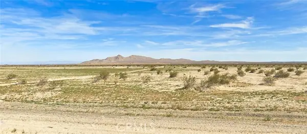 197 Avenue N 11, Palmdale, CA 93591