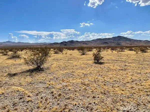 0 0 EMERALD  RD. 0417-373-07, Barstow, CA 92311