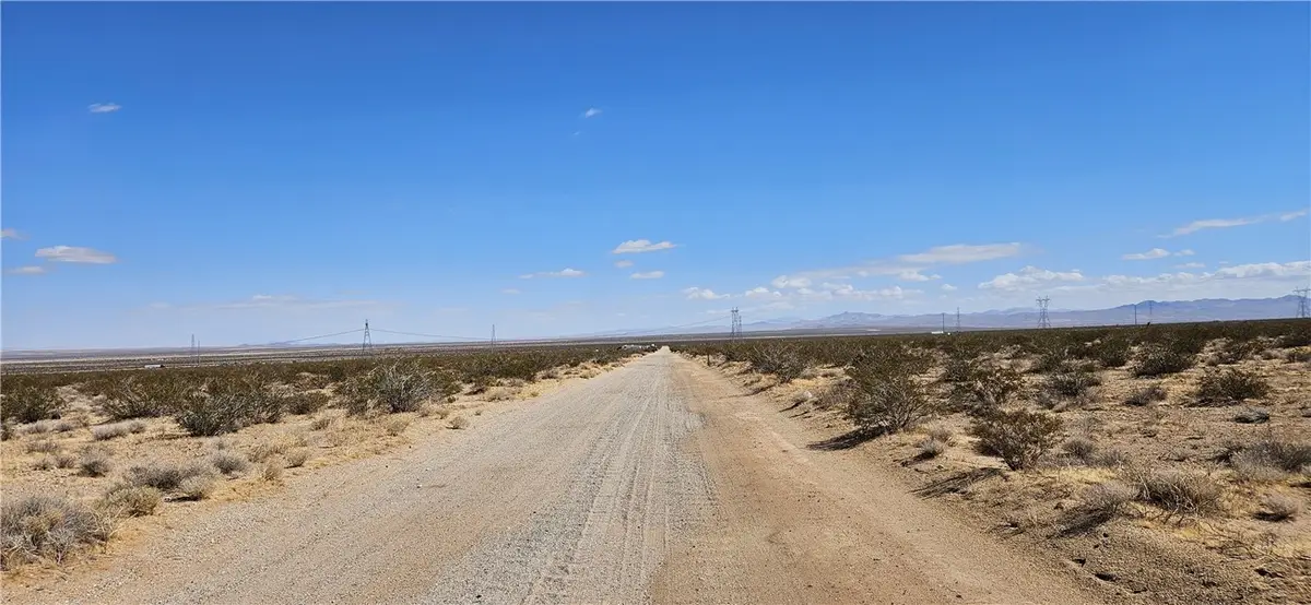 803 Princess Pat Mine Rd., Adelanto, CA 92301 - #1