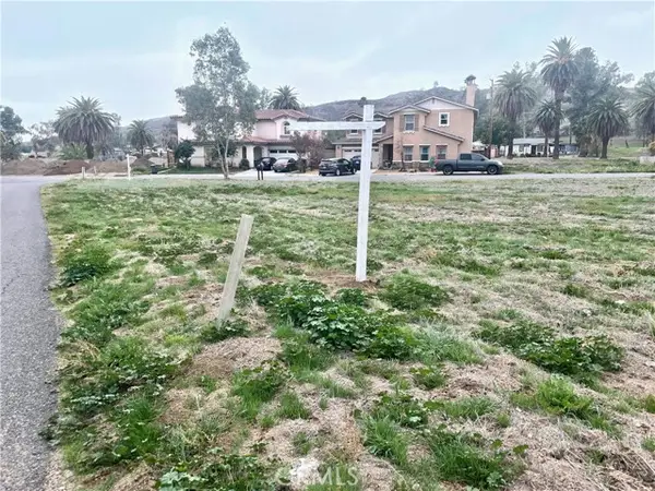 0 McBride, Lake Elsinore, CA 92530