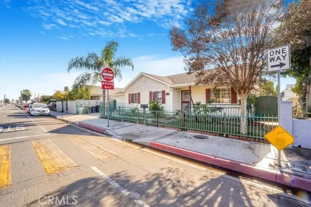 2502 Santa Ana Boulevard, Los Angeles, CA 90059 - #3