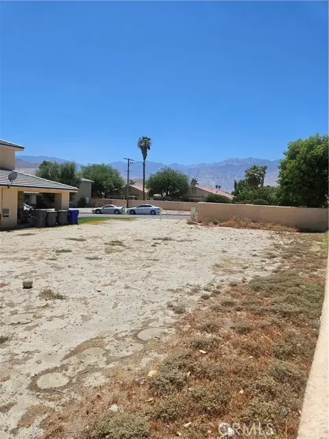 33014 Campus Lane, Cathedral City, CA 92234