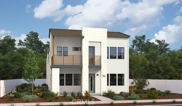 27403 Creekwood Lane, Valencia, CA 91381