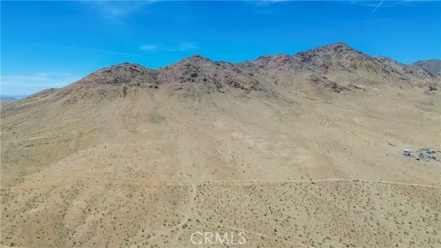 3 Stoddard Wells Road, Apple Valley, CA 92308 - #3