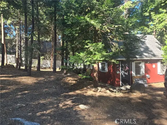 25035 Moon Drive, Crestline, CA 92325 - #2