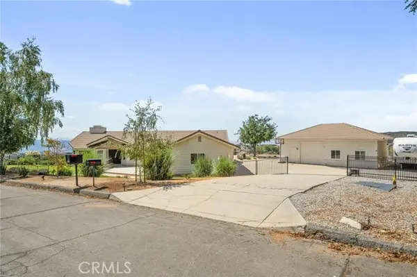 13288 Oak Crest Drive, Yucaipa, CA 92399