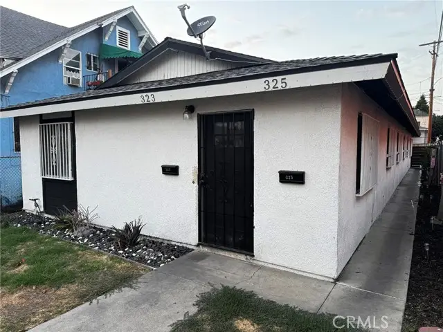 323 47th Place, Los Angeles, CA 90037 - #2