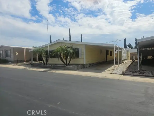 626 Dearborn Street  #9, Redlands, CA 92374 - Image #2