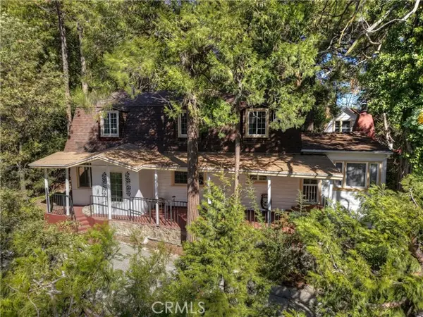 23581 Lake Drive, Crestline, CA 92325