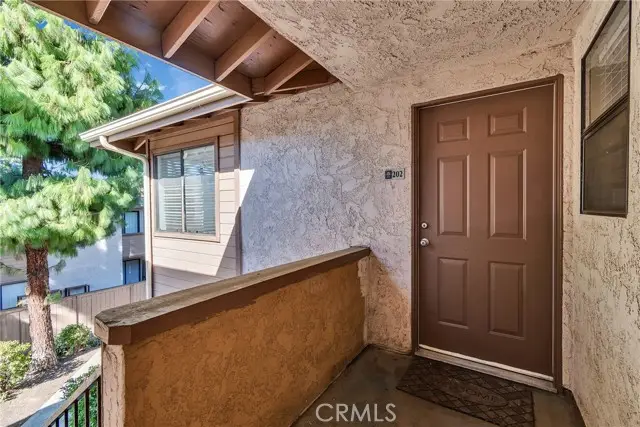 1329 Massachusetts Avenue  #202, Riverside, CA 92507 - Image #1