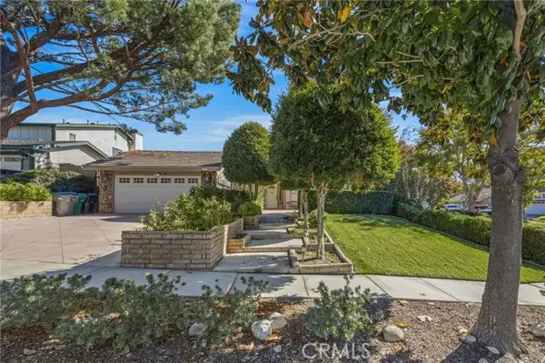 1233 Dale Circle, Corona, CA 92878