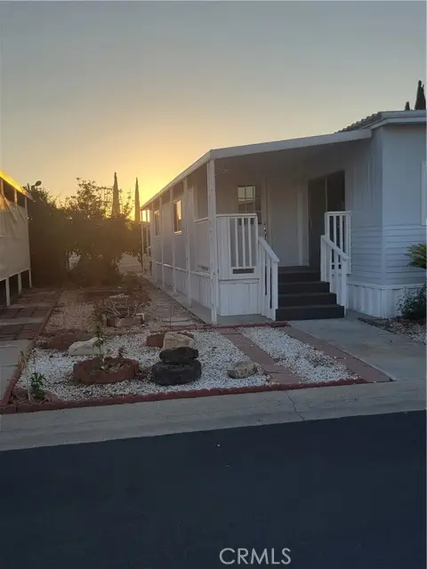 3700 BUCHANAN  #72, Riverside, CA 92503 - Image #2