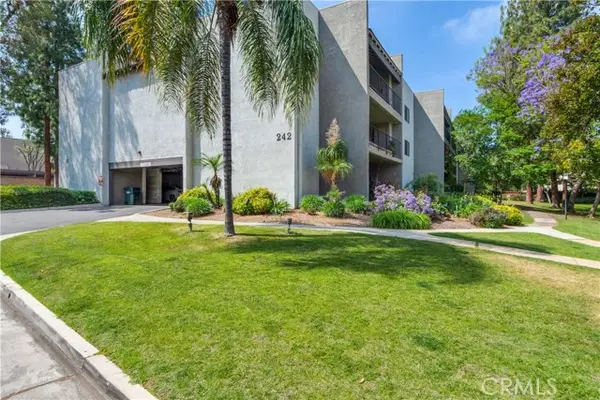 242 Fern, Redlands, CA 92373