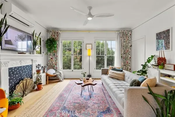 1160 N Madison Ave, Los Angeles, CA 90029