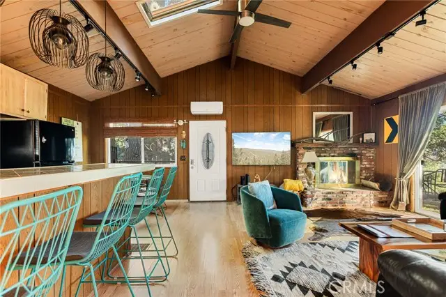 999 Mercury Way, Crestline, CA 92325 - Image #1