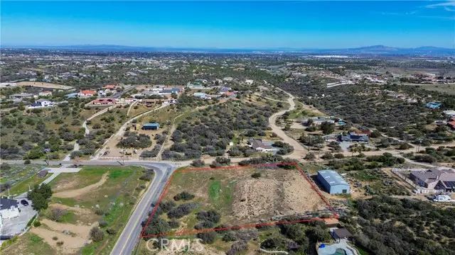 10735 Ranchero Rd, Hesperia, CA 92344 - #2