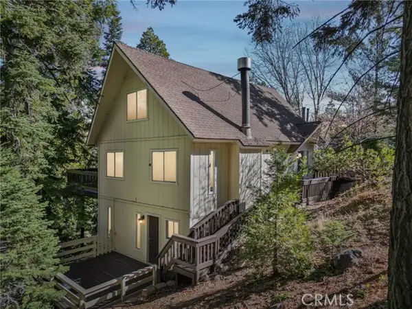 195 Birchwood Drive, Lake Arrowhead, CA 92352