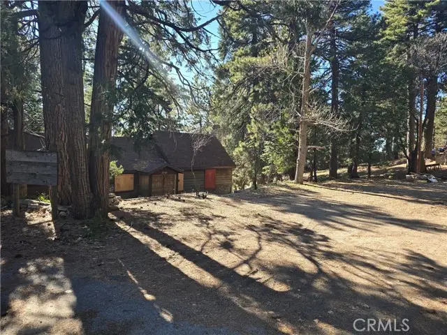 31845 Hilltop, Running Springs, CA 92382 - Image #2