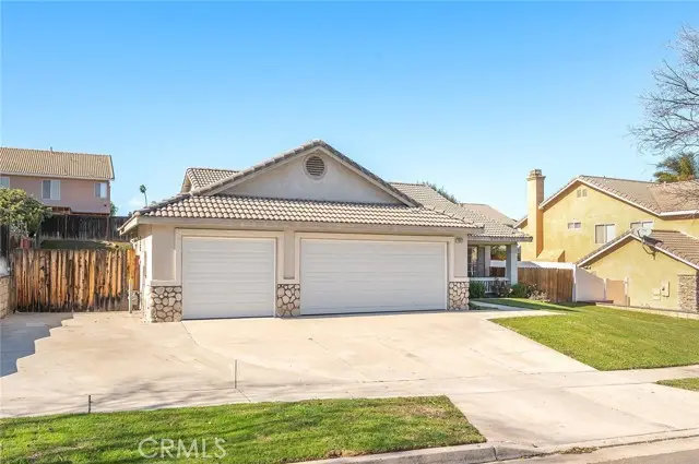 2062 Aberdeen, Corona, CA 92881 - Image #3