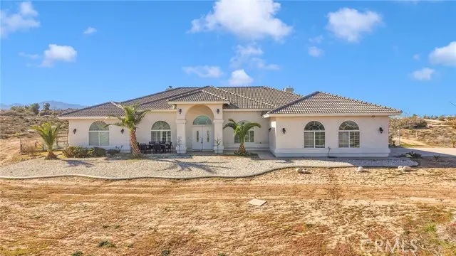 6086 Pythagoras, Hesperia, CA 92344 - #1