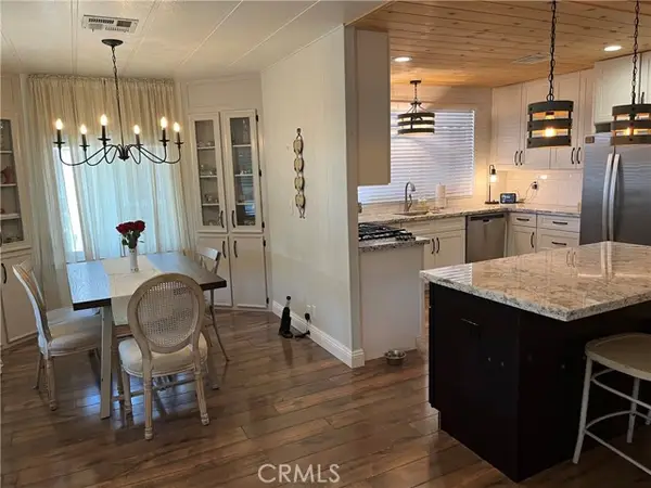 4000 Pierce Street  #284, Riverside, CA 92505