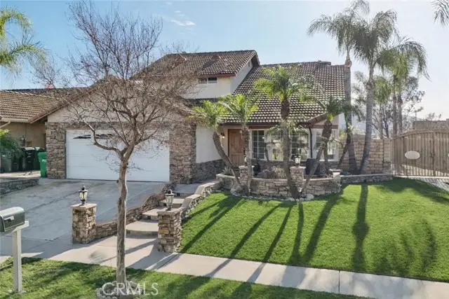 1860 Rockcrest Dr, Corona, CA 92878 - #2