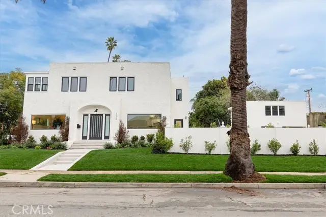 132 Belmont Avenue, Long Beach, CA 90803 - Image #2