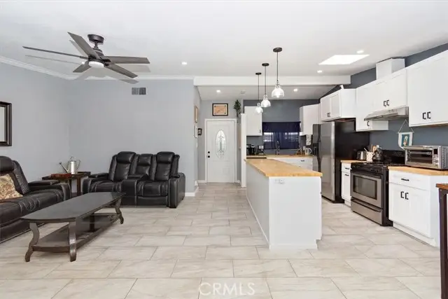 8197 Helena Avenue, Riverside, CA 92504 - #3