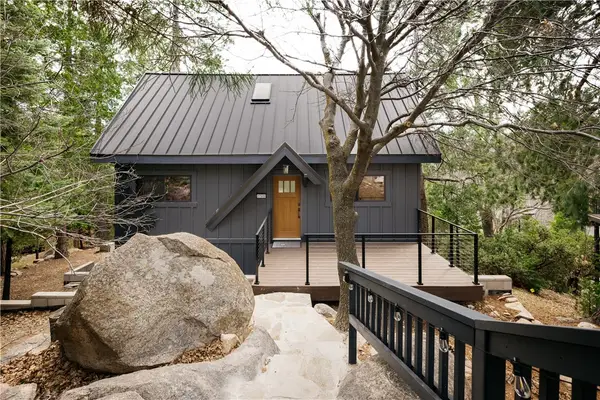 27522 Cedarwood, Blue Jay, CA 92317