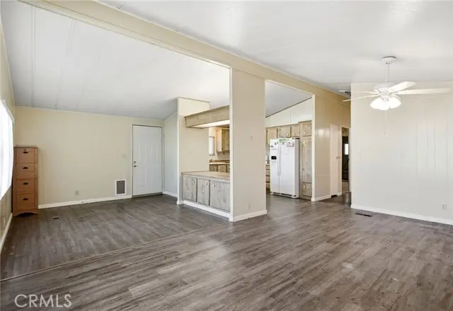 1174 Benbow, Redlands, CA 92374 - #3