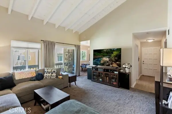 17099 Bernardo  #203, San Diego, CA 92127