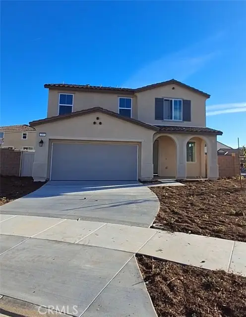 183 Oakton Court, Hemet, CA 92543