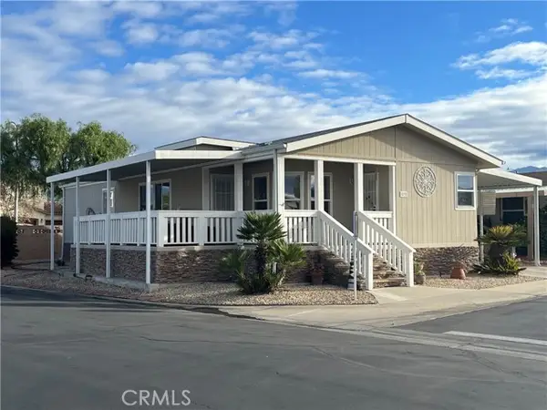 1251 Lugonia  #27, Redlands, CA 92374