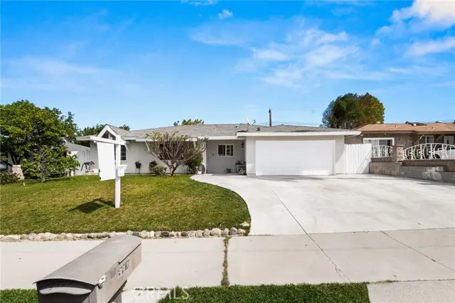 5347 Crest, Riverside, CA 92503 - #2