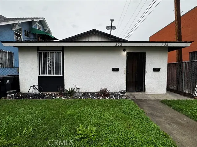 323 47th Place, Los Angeles, CA 90037 - #2
