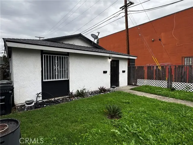 323 47th Place, Los Angeles, CA 90037 - #3