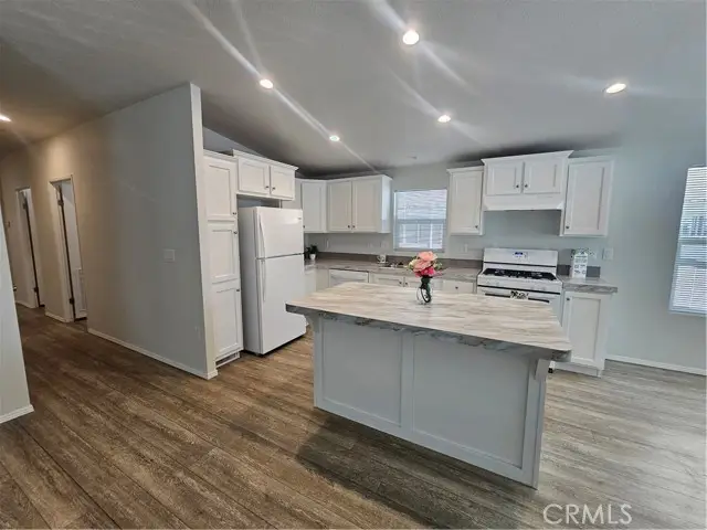 999 Santa Fe Avenue  #66, San Jacinto, CA 92583 - #1