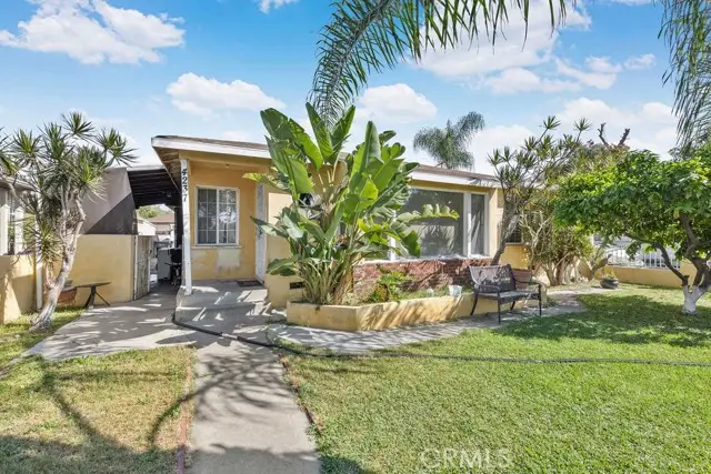4237 Abbott Rd, Lynwood, CA 90262 - #1