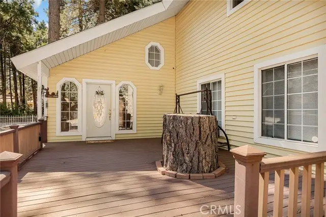 31713 Luring Pines, Running Springs, CA 92382 - #2