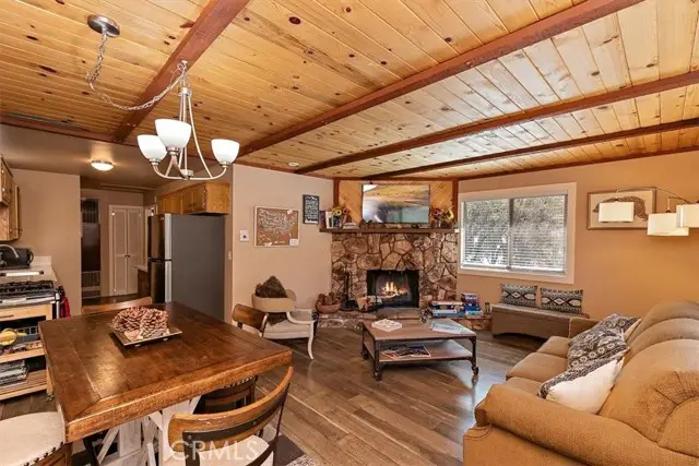 861 Kern Avenue, Sugarloaf, CA 92386 - #3