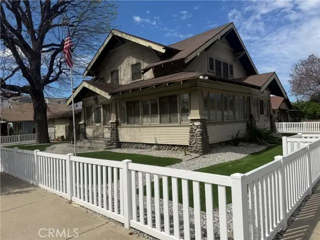 2147 White, La Verne, CA 91750 - #1