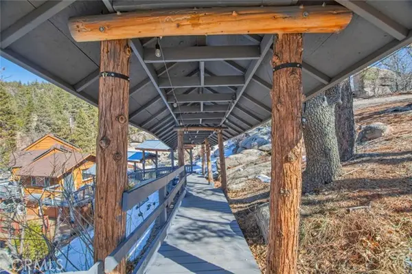 33141 Big Bear Lake, Running Springs, CA 92382