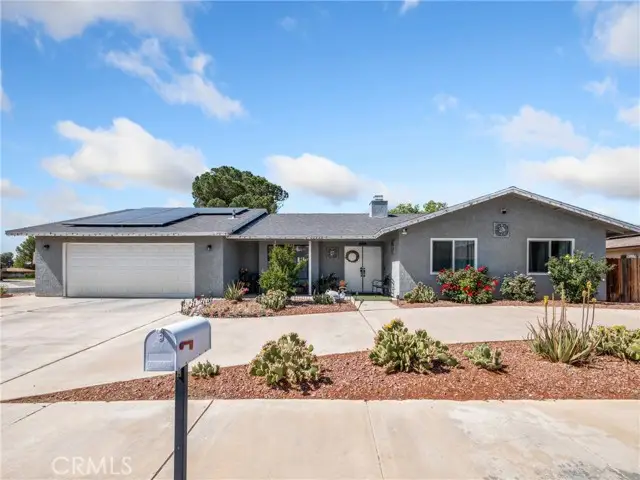 15880 Elcona Place, Victorville, CA 92395 - #1