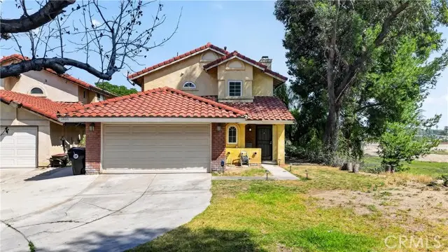 2820 Park Vista Drive, Rialto, CA 92376 - #2