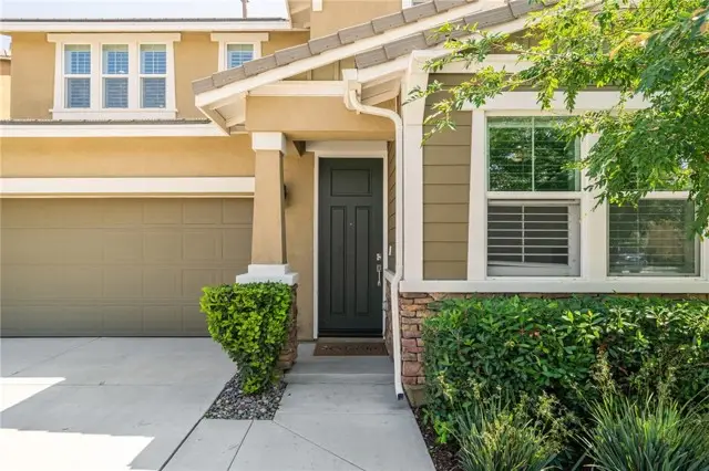 1704 Camellia Lane, Redlands, CA 92374 - #3