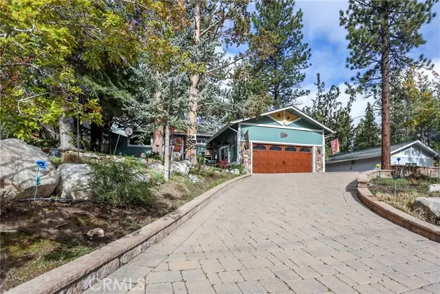427 Dorset, Big Bear City, CA 92314 - #3